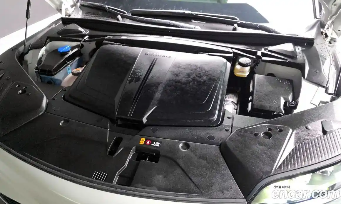 Genesis GV60 2022 0.1 Автомат в Москве № 116435, фото 4