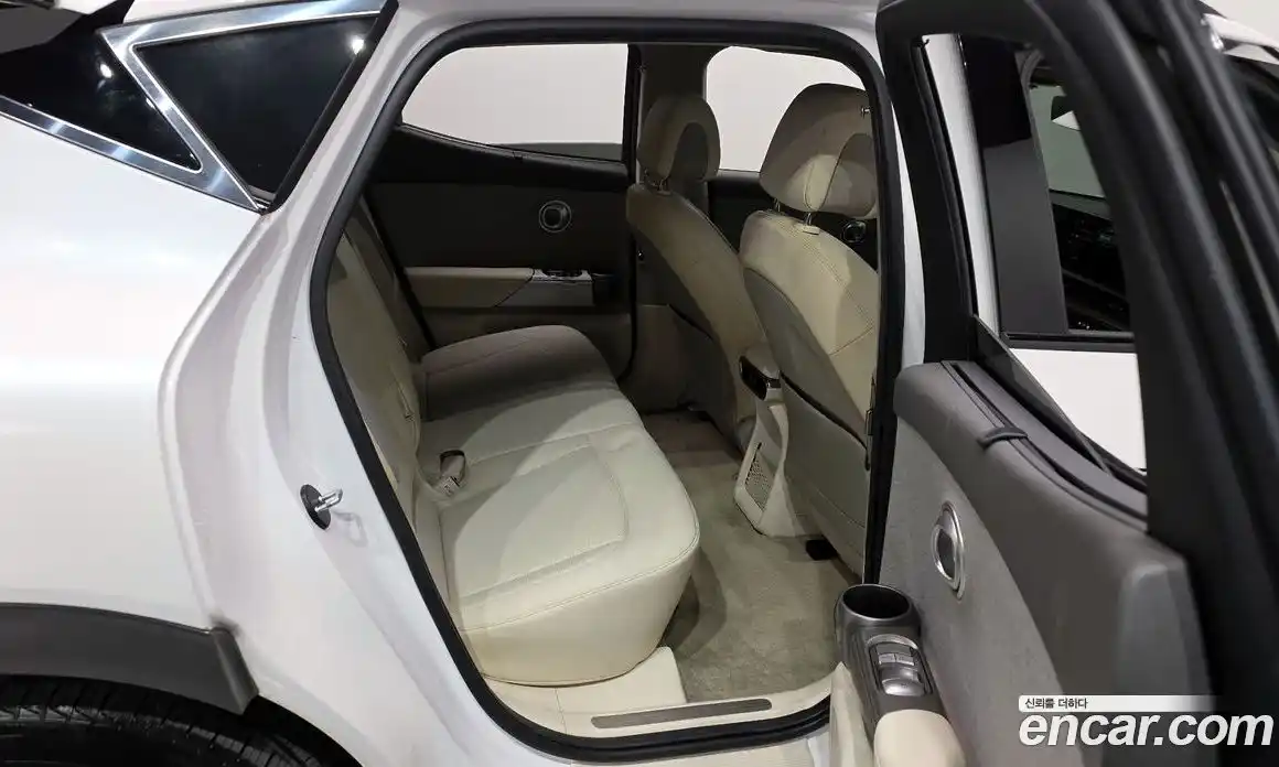 Genesis GV60 2022 0.1 Автомат в Москве № 119071, фото 12