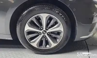 Kia K8 2023 1.6 Автомат в Москве № 120056, миниатюра 5