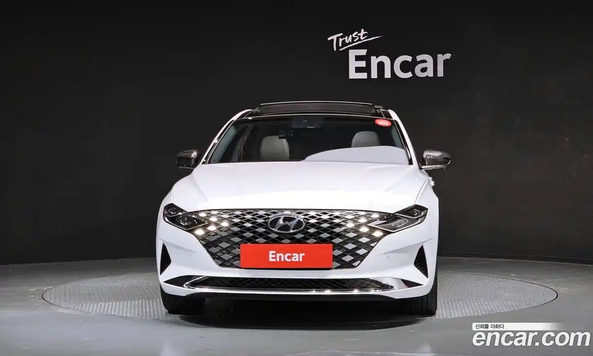 Hyundai Grandeur 2023 3.3 Автомат в Москве № 123156, фото 9