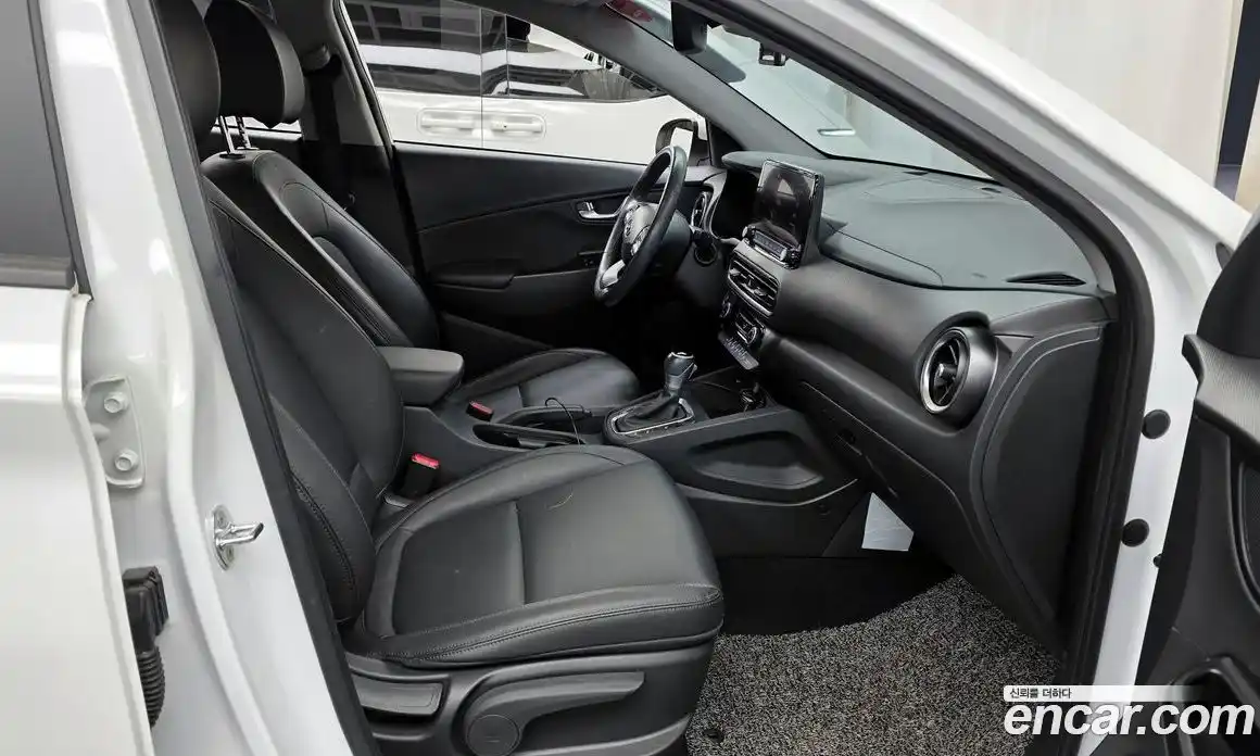 Hyundai Kona 2023 1.6 Автомат в Москве № 124494, фото 12