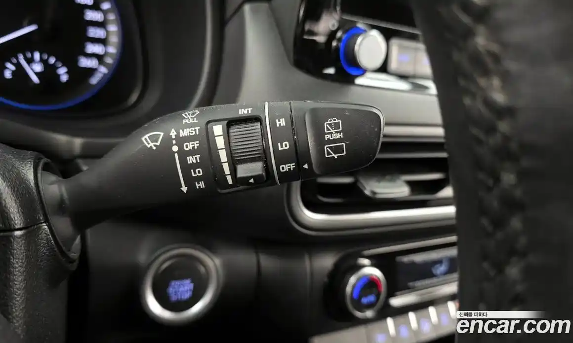 Hyundai Kona 2023 1.6 Автомат в Москве № 124494, фото 16