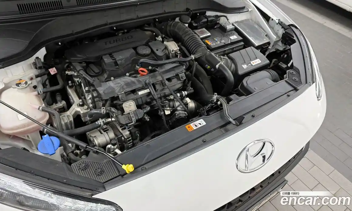 Hyundai Kona 2023 1.6 Автомат в Москве № 124494, фото 20