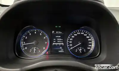 Hyundai Kona 2023 1.6 Автомат в Москве № 124494, миниатюра 4