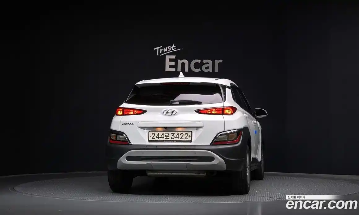 Hyundai Kona 2023 1.6 Автомат в Москве № 124494, фото 7