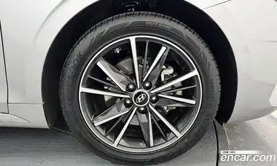 Hyundai Grandeur 2022 2.5 Автомат в Москве № 125213, миниатюра 9