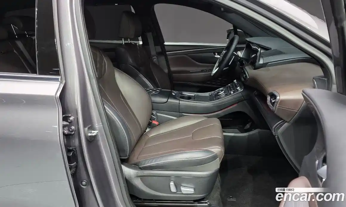 Hyundai Santa Fe 2021 2.5 Автомат в Москве № 127833, фото 5