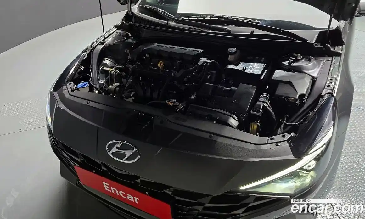 Hyundai Avante 2023 1.6 Автомат в Москве № 128219, фото 14