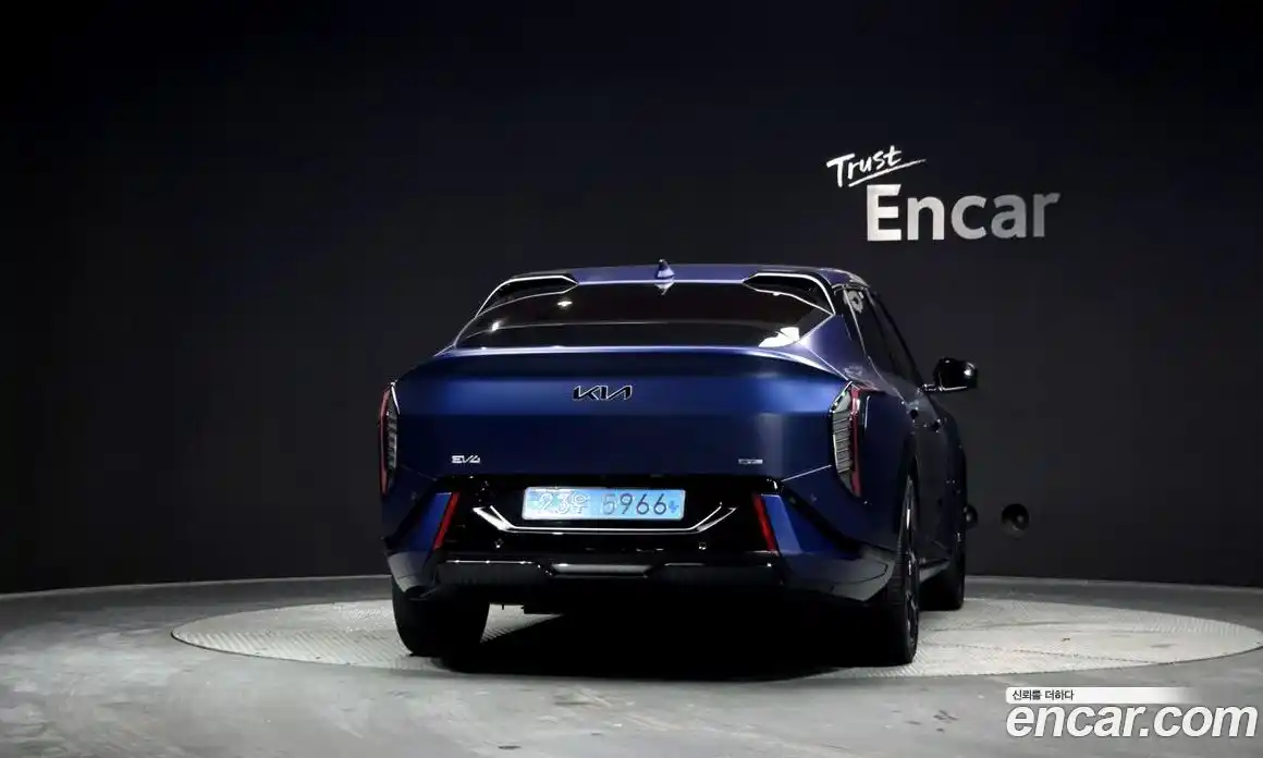 Kia EV4 2026 0.2 Автомат в Москве № 128275, фото 17