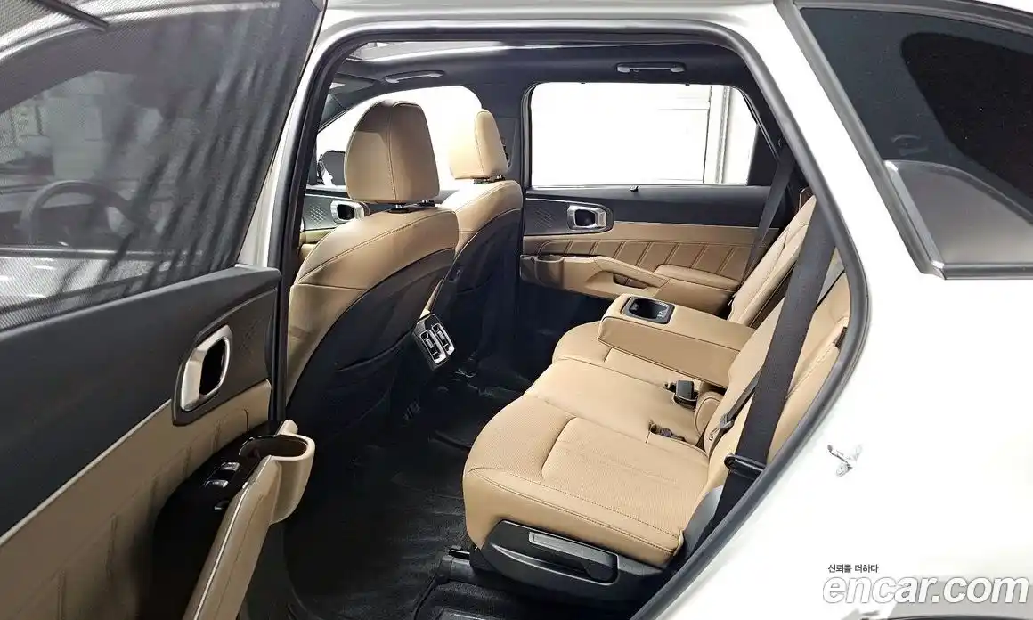 Kia Sorento 2024 1.6 Автомат в Москве № 128757, фото 7