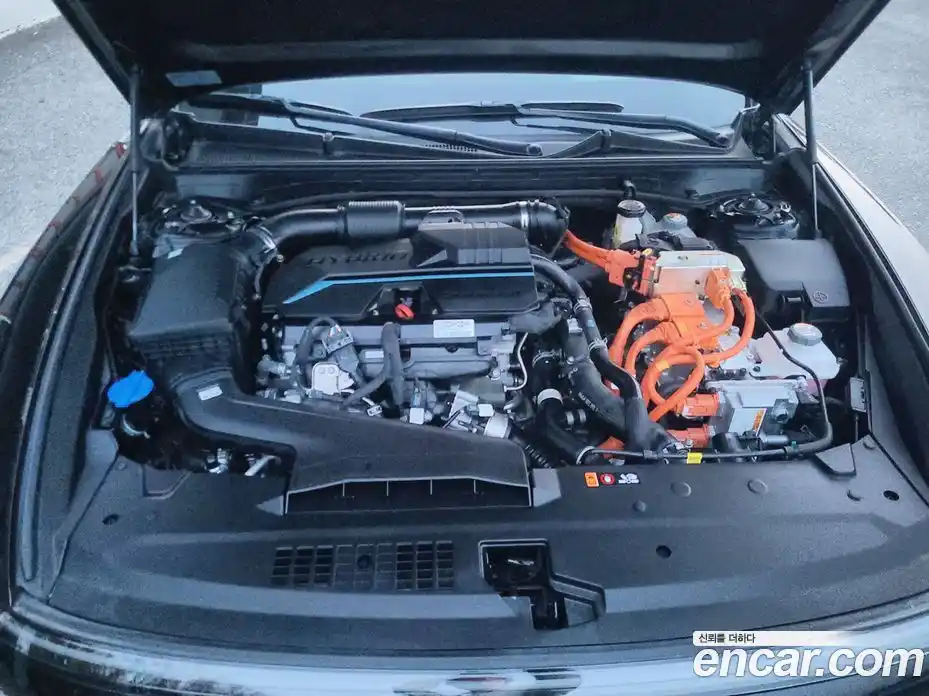 Hyundai Grandeur 2023 1.6 Автомат в Москве № 130783, фото 18