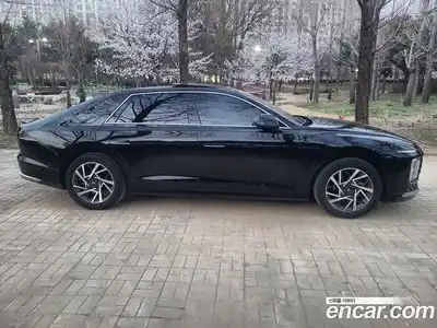 Hyundai Grandeur 2023 1.6 Автомат в Москве № 130783, миниатюра 4