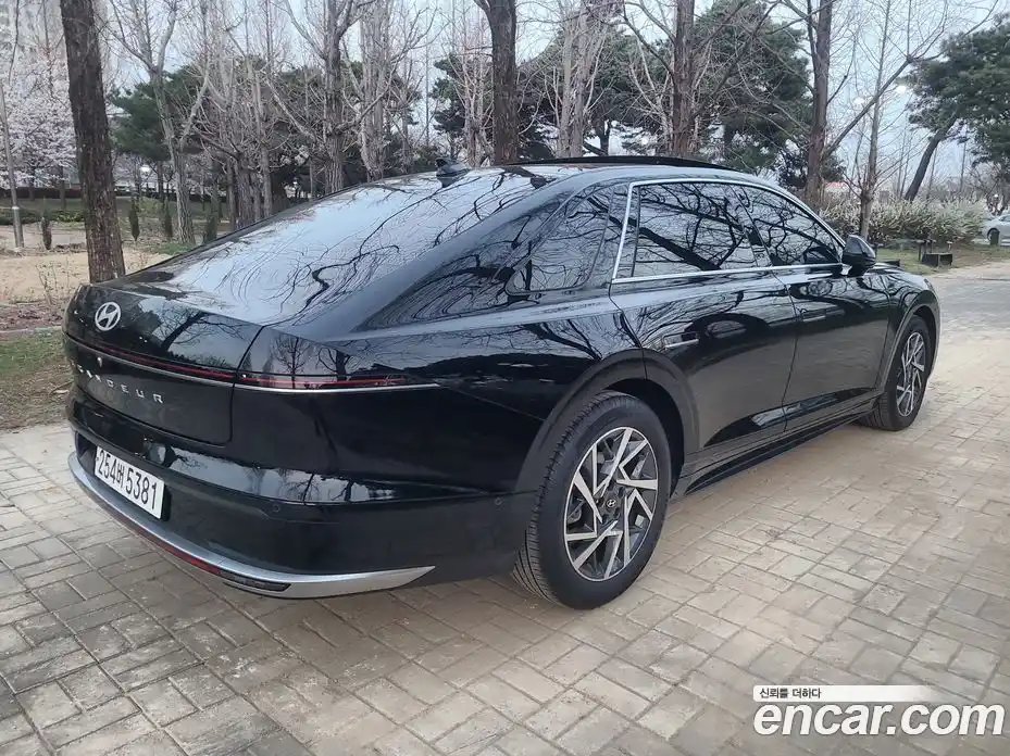 Hyundai Grandeur 2023 1.6 Автомат в Москве № 130783, фото 7