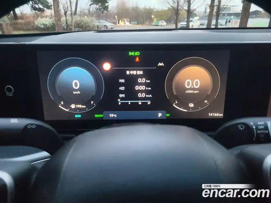 Hyundai Grandeur 2023 1.6 Автомат в Москве № 130783, фото 9