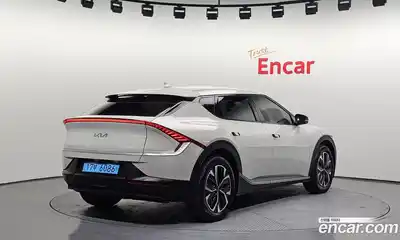 Kia EV6 2022 0.1 Автомат в Москве № 133924, миниатюра 5