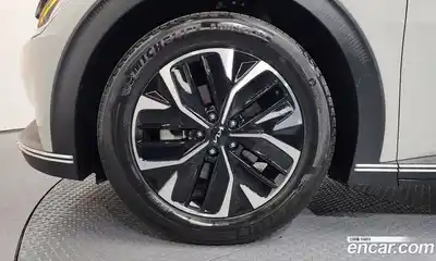 Kia EV6 2022 0.1 Автомат в Москве № 133924, миниатюра 9