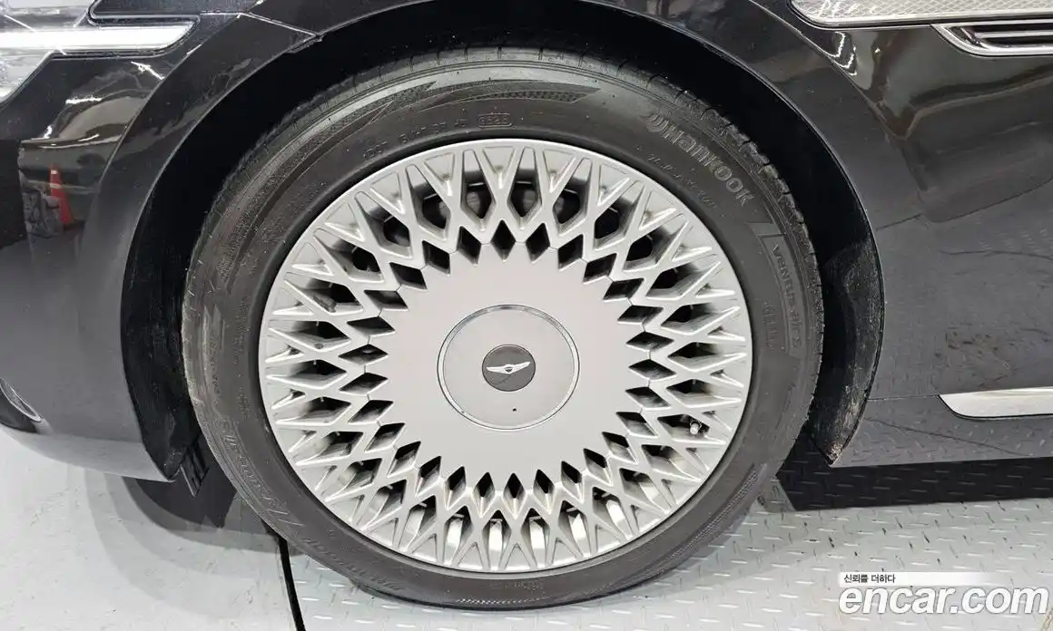 Genesis G90 2019 3.8 Автомат в Москве № 135782, фото 13