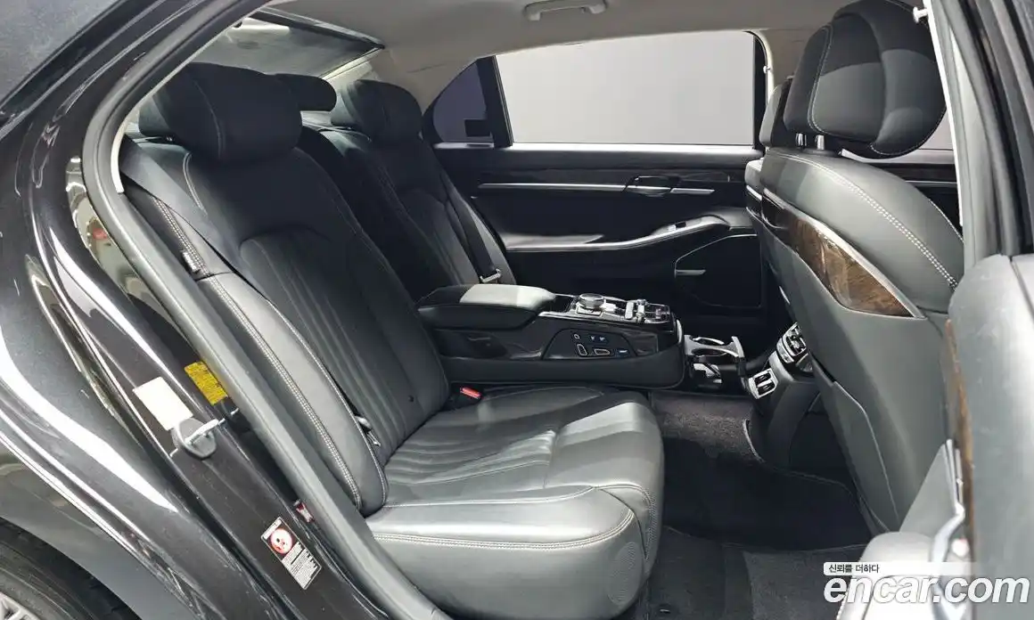 Genesis G90 2019 3.8 Автомат в Москве № 135782, фото 4