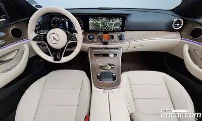 Mercedes-Benz E-Class 2022 2.0 Автомат в Москве № 136330, миниатюра 5