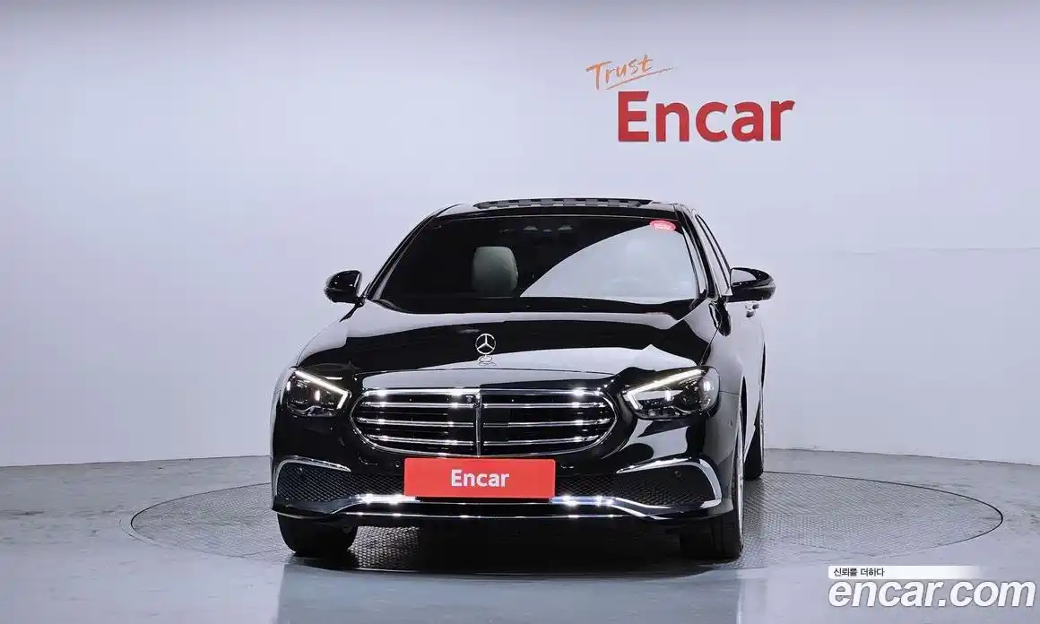 Mercedes-Benz E-Class 2022 2.0 Автомат в Москве № 136330, фото 9