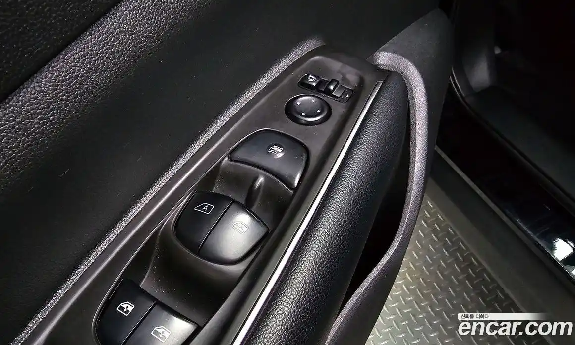 Renault QM6 2018 2.0 Автомат в Москве № 137557, фото 18