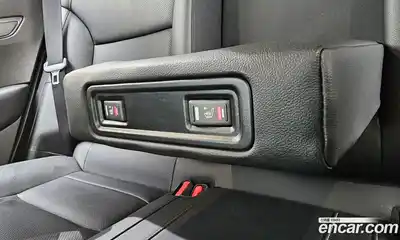 Renault QM6 2018 2.0 Автомат в Москве № 137557, миниатюра 3