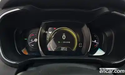 Renault QM6 2018 2.0 Автомат в Москве № 137557, миниатюра 9