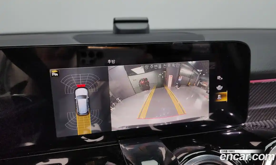 Mercedes-Benz GLB-Class 2023 2.0 Автомат в Москве № 141150, фото 18