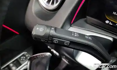 Mercedes-Benz GLB-Class 2023 2.0 Автомат в Москве № 141150, миниатюра 5