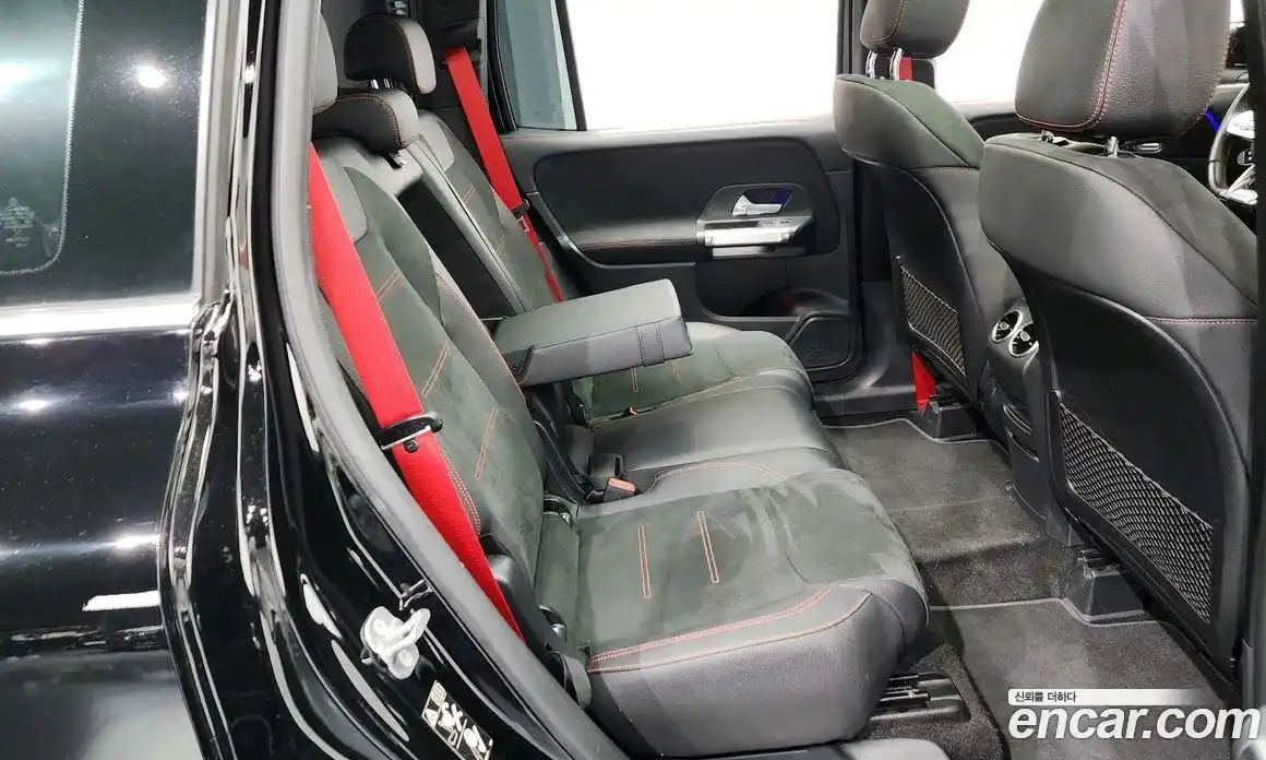 Mercedes-Benz GLB-Class 2023 2.0 Автомат в Москве № 141150, фото 7