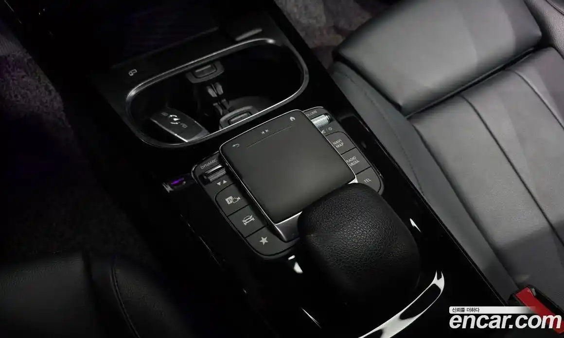 Mercedes-Benz A-Class 2021 2.0 Автомат в Москве № 148366, фото 20