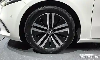 Mercedes-Benz A-Class 2021 2.0 Автомат в Москве № 148366, миниатюра 7