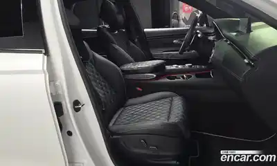 Genesis GV70 2022 2.5 Автомат в Москве № 15175, миниатюра 2