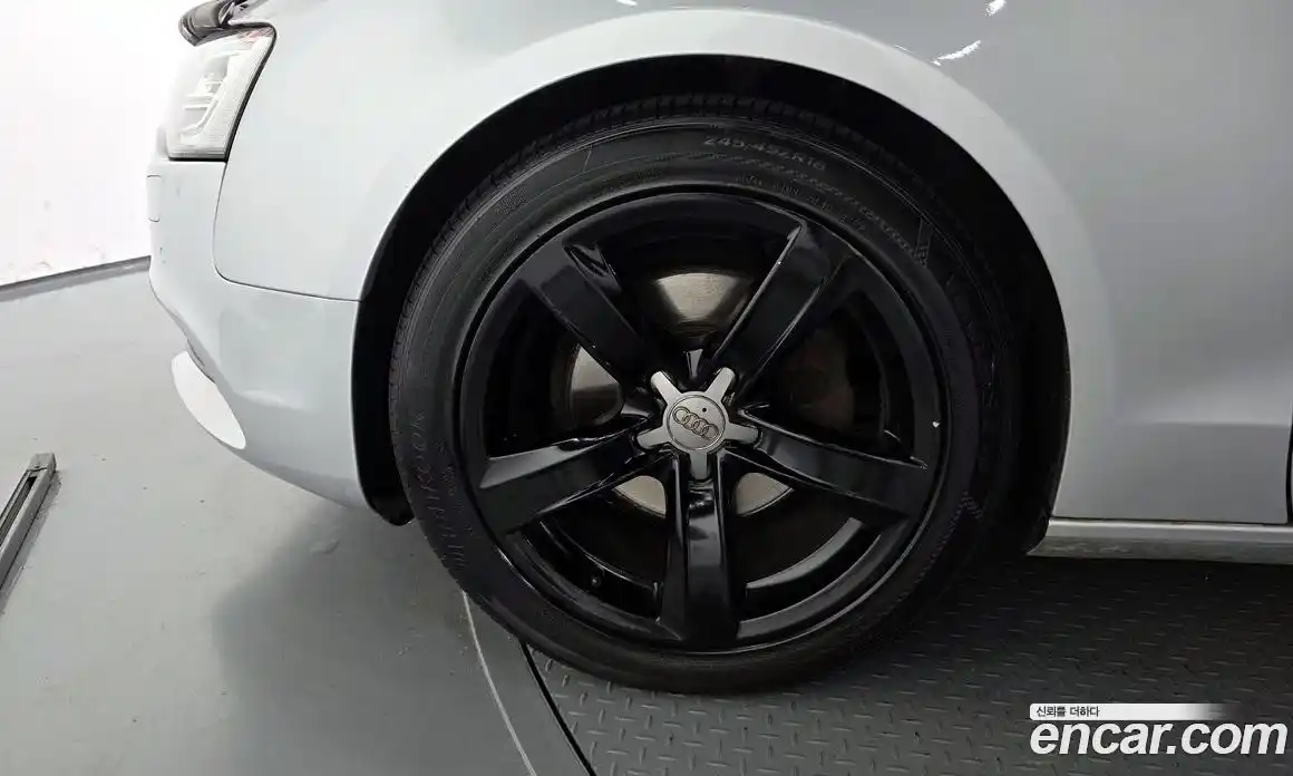 Audi A5 2013 2.0 Автомат в Москве № 154147, фото 5