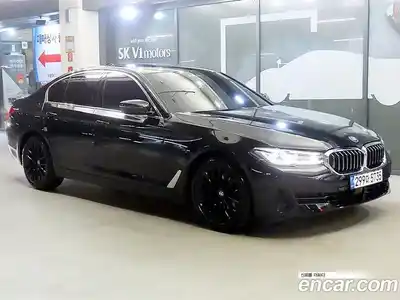 BMW 5-Series, 2023