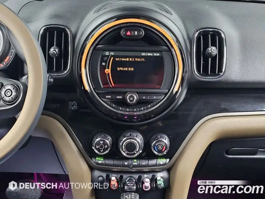 Mini Countryman 2018 2.0 Автомат в Москве № 154316, фото 14