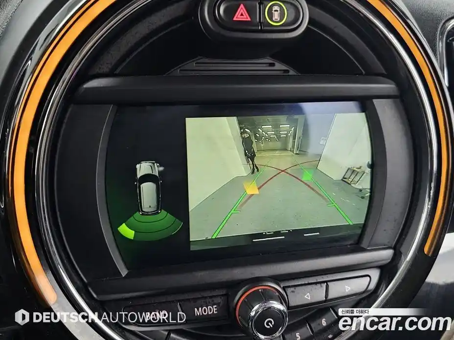 Mini Countryman 2018 2.0 Автомат в Москве № 154316, фото 15