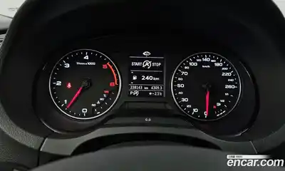 Audi A3 2015 1.6 Автомат в Москве № 154658, миниатюра 11