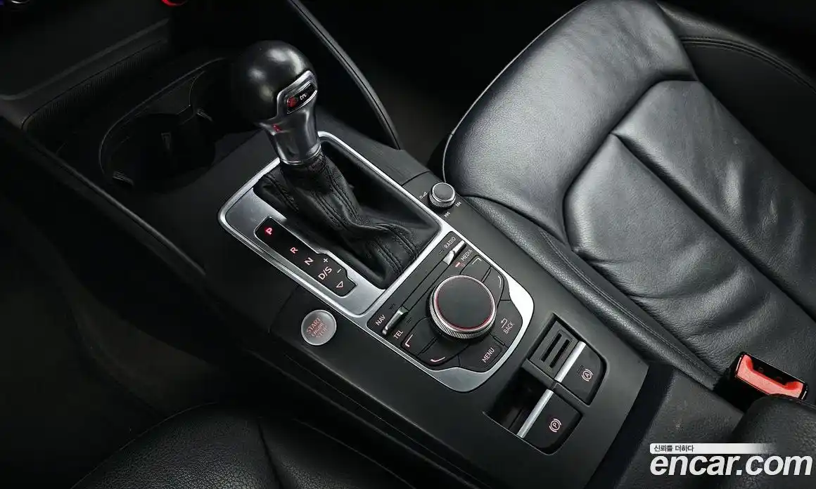 Audi A3 2015 1.6 Автомат в Москве № 154658, фото 18