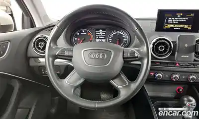Audi A3 2015 1.6 Автомат в Москве № 154658, миниатюра 7