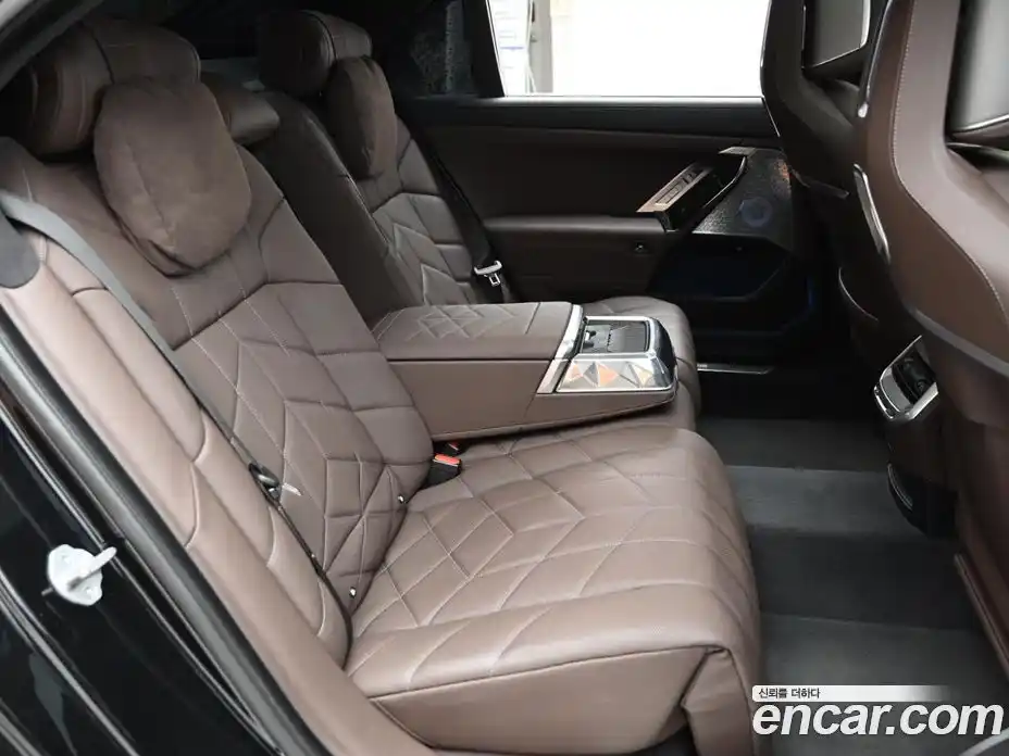 BMW i7 2023 1.5 Автомат в Москве № 155032, фото 12