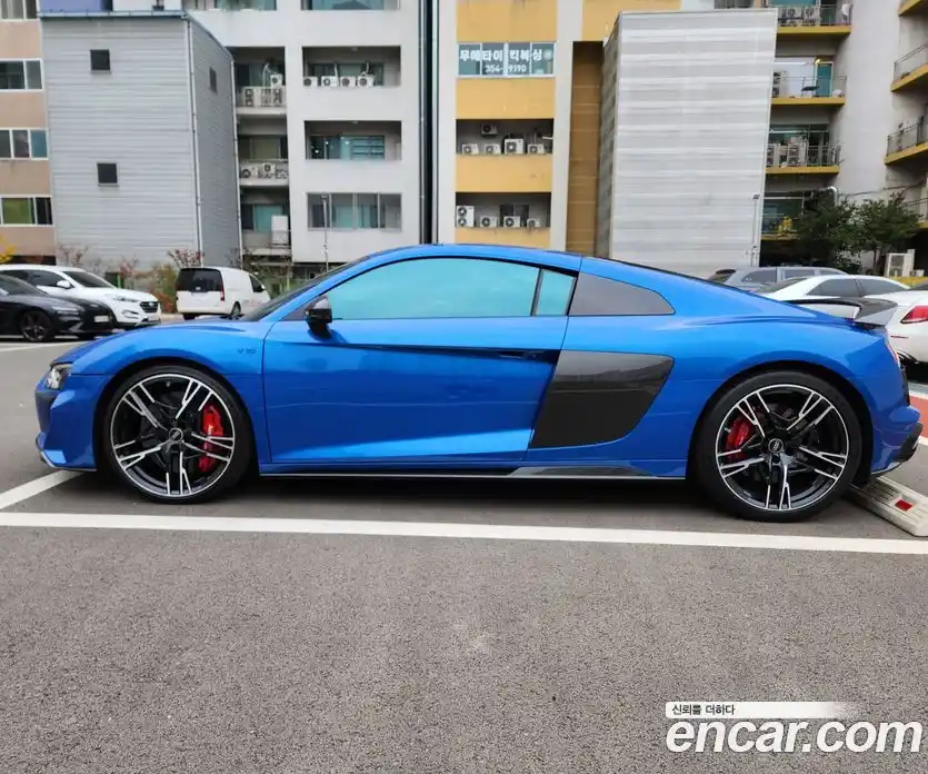 Audi R8 2022 5.2 Автомат в Москве № 155526, фото 3