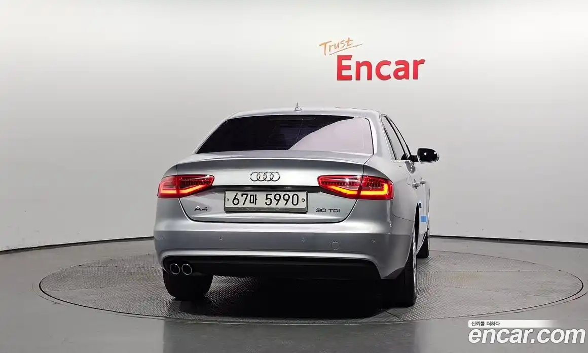 Audi A4 2015 2.0 Автомат в Москве № 156374, фото 4