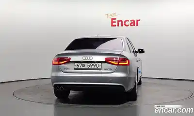 Audi A4 2015 2.0 Автомат в Москве № 156374, миниатюра 4