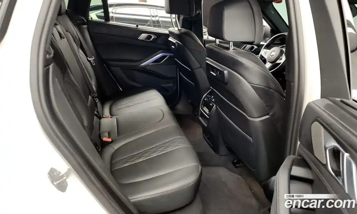 BMW X6 2023 3.0 Автомат в Москве № 157318, фото 16