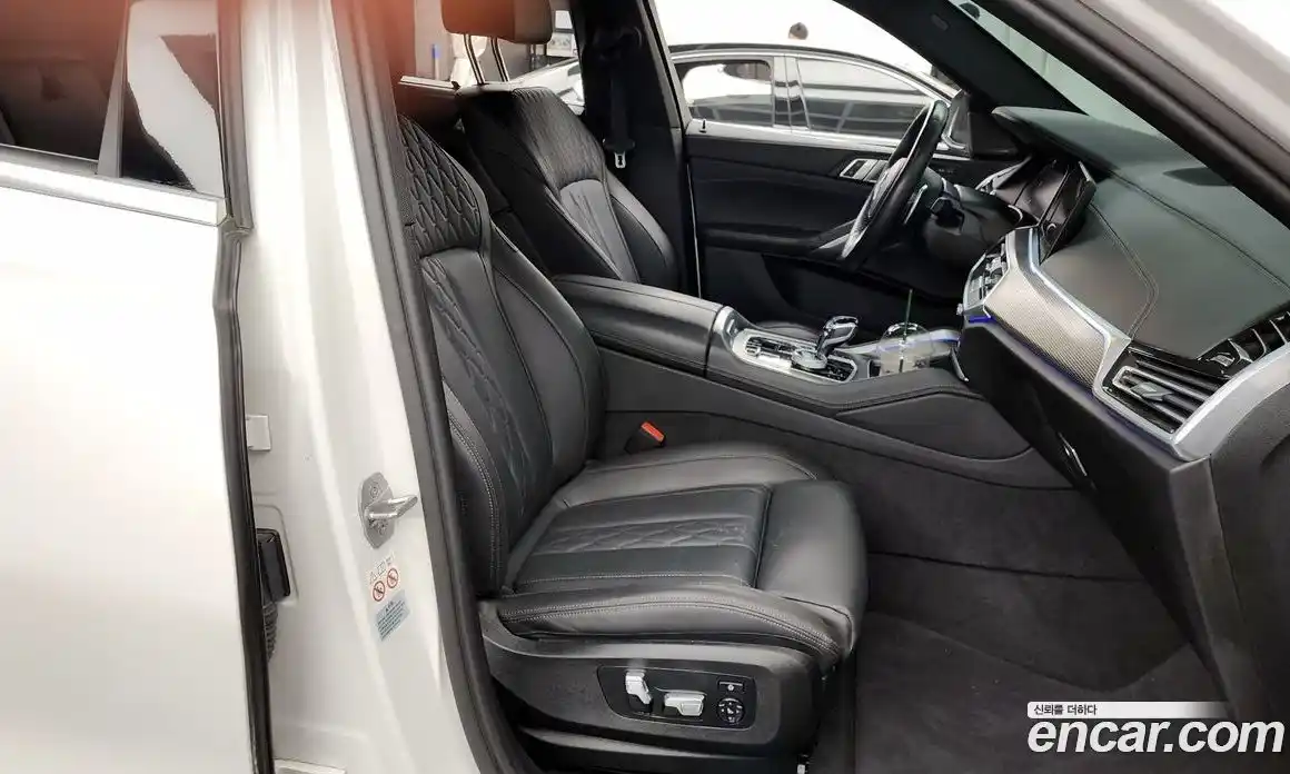 BMW X6 2023 3.0 Автомат в Москве № 157318, фото 6