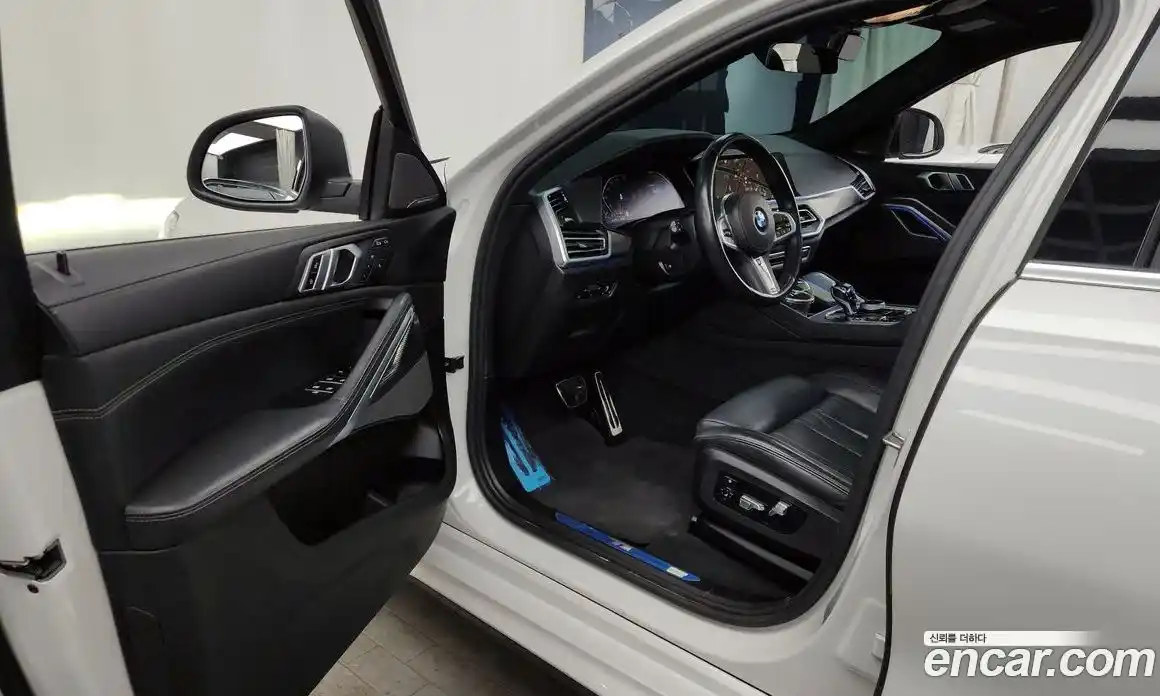 BMW X6 2023 3.0 Автомат в Москве № 157318, фото 8