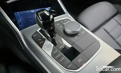 BMW 3-Series 2022 2.0 Автомат в Москве № 157766, миниатюра 2