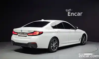 BMW 5-Series 2023 2.0 Автомат в Москве № 158938, миниатюра 2