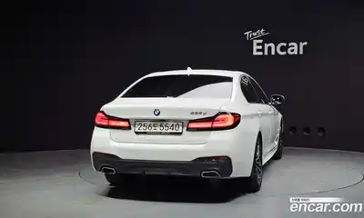 BMW 5-Series 2023 2.0 Автомат в Москве № 158938, миниатюра 4